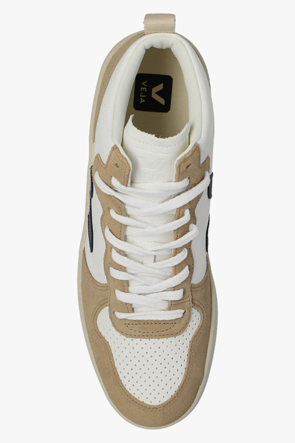 Veja holiday low on sale top